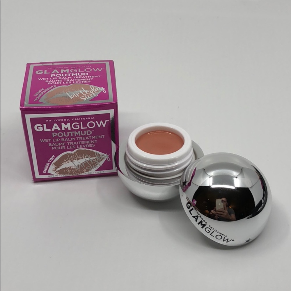 💄SOLD GlamGlow PoutMud Lip Balm
